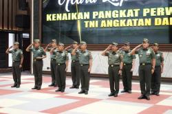 Mutasi TNI Maret 2025: Ini Daftar Lengkap 13 Kolonel TNI AD Pecah Bintang