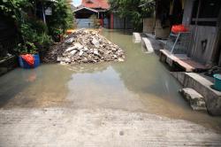 Banjir Kampung Candulan Cipondoh Surut, Warga Mulai Tinggalkan Posko Pengungsian