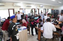 Dugaan Korupsi Dana Hibah SMK Rp65 Miliar, Kejati Langsung Geledah Kantor Dindik Jatim