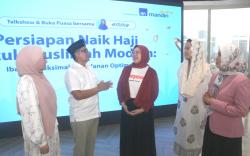 AXA Mandiri Luncurkan Asuransi Mabrur Insan Syariah untuk Perlindungan Ibadah Haji dan Umrah