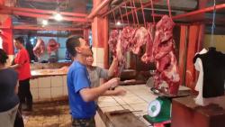 Harga Daging Sapi di Pasar Pandeglang Naik, Pedagang: Sudah Biasa Jelang Lebaran