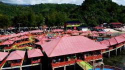Ribuan Wisatawan Menikmati Libur Lebaran Menyerbu Destinasi Wisata Aceh Selatan