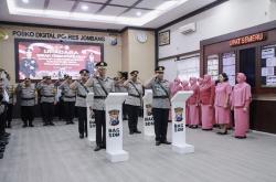 Dua Kapolsek Baru Resmi Bertugas di Jombang, Ini Pesan Tegas Kapolres AKBP Ardi Kurniawan