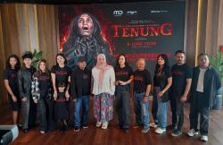 Teaser Film Tenung Ungkap Teror Mencekam! Ibu Berhantu Bangkit dari Kubur 