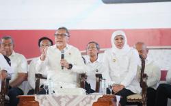 Dihadapan Menko Zulhas, Khofifah Klaim di Jatim Telah Terbentuk 1.247 Koperasi Merah Putih