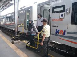 Tips Dari KAI Daop 4 Semarang Buat Penumpang Kereta Api  Agar Tetap Aman Dan Nyaman dalam Perjalanan