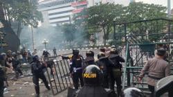 Demo May Day Ricuh, Begini Kronologi Robohnya Pagar Kantor Gubernur Jateng