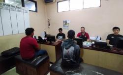 Begini Kronologis Penangkapan 2 Pelaku Begal Motor yang Dihajar Warga