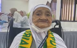 Perjuangan Siti Aisyah Bisa Berangkat Haji 2025, Sempat Putus Asa Menunggu Antrean 18 Tahun