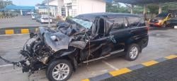 Kecelakaan Maut! Mobil Ditumpangi Anggota DPR RI Tabrak Truk di Tol Pemalang, 2 Orang Tewas