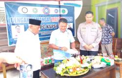 Peringati May Day, Wabup Ajak Dialog Para Pekerja di Kobar