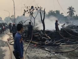 Si Jago Merah Mengamuk di Cikarang Timur, 30 Bangunan Ludes Dilalap Api