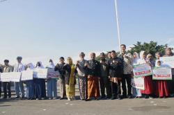 Gubernur Pastikan 1.100 Anak Kembali Bersekolah, SLB di Banyumas Diresmikan