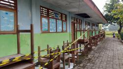 Kondisi Memprihatinkan, SDN 2 Balongwangi Lamongan Masih Tunggu Renovasi Usai Atap Sekolah Roboh