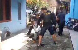Diwarnai Amukan Emak-Emak dan Warga, Polisi Gerebek Kampung Narkoba di Siantar 4 Pria Ditangkap