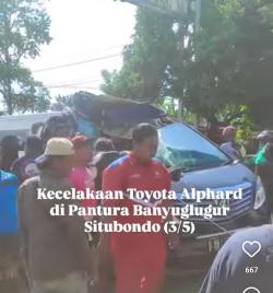 Braaakkk !! Toyota Alphard Tabrak Truk Kontainer di Jalur Pantura Situbondo