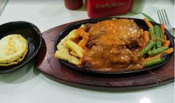 Dari Sate Legendaris hingga Steak Murah, Ini Kuliner Malam Favorit Warga Bandung