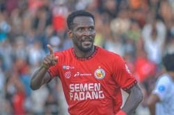 Ridwan Cetak Gol Menit Akhir, Semen Padang Tundukkan Madura United 2-1
