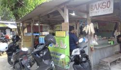 Setelah 30 Tahun Jualan Bakso, Pasutri di Lamongan Akhirnya Berangkat Haji