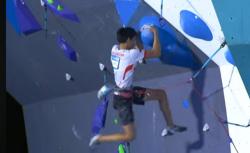 Climber Indonesia Asal Palembang Ini Tapaki Final Pertama IFSC World Cup dengan Kondisi Cidera Bahu