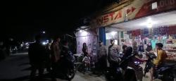 Kapolsek Medang Deras Gelar Patroli Malam, Cega Aksi Kejahatan Hingga Kenakalan Remaja