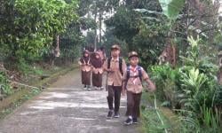 Kebijakan Pemkab Purwakarta, Pelajar SD dan SMP Masuk Pukul Enam Pagi serta Jalan Kaki ke Sekolah