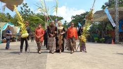 Tradisi Penganten Tebu Kembali Digelar di Blora Menandai Musim Giling 2025