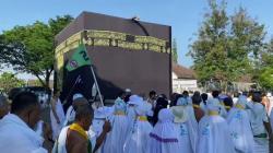 Ribuan Calon Jamaah Haji Asal Tuban Jalani Manasik Haji Massal