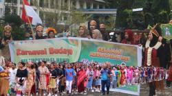 Karnaval Budaya HUT Raja Ampat Gaungkan Pesan Persatuan dan Strategi Pariwisata Berbasis Budaya