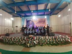 Perkuat Peran Orang Tua, SMAI Al Azhar 6 Cilegon Hadirkan Psikolog Intan Erlita
