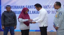 Serahkan Santunan Korban KMP Muchlisa, Gubernur Kaltim Minta KSOP Lakukan Evaluasi