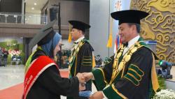 Digembleng Soft Skill Ciri Khas TNI AD,  1.561 Wisudawan Unjani Siap Hadapi Dunia Kerja