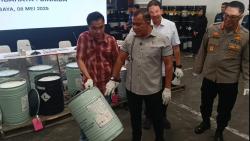 Polri Bongkar Perdagangan Sianida Ilegal Beromzet Puluhan Miliar