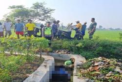 Warga Pranten Gubug Dikejutkan Dengan Penemuan Jenazah Seorang Pria di Saluran Air Persawahan