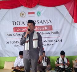 Ketua DPRD Karawang Hadiri Doa Bersama untuk Presiden Prabowo di Ponpes An-Nihayah