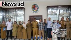 Bupati Asri Ludin Tambunan Terima Bantuan Mesin Air dari Yamaha