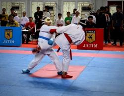 Ratusan Atlet Ramaikan Gresik Open Karate Championship