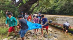 Perahu Terbalik di Riam Bakung, Tenaga Honorer di Mahakam Ulu Ditemukan Tewas Tersangkut di Pohon