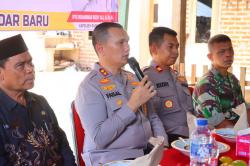 Tegas dan Responsif, Kapolres Pidie Jaya Tanggapi Langsung Keluhan Warga dalam Jum'at Curhat Presisi
