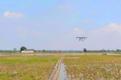 Bupati Bojonegoro Buat Drone Gratis untuk Petani, Dorong Pertanian Efisien dan Aman