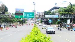 Jalur Puncak Siang Ini Satu Arah ke Jakarta, Kendaraan Menuju Puncak Tertahan