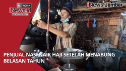 Penjual Nasi Naik Haji Setelah Menabung Belasan Tahun