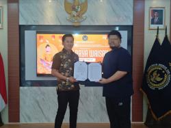 Lapas Indramayu Berikan Remisi Khusus kepada Warga Binaan yang Beragama Budha