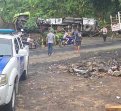 Kecelakaan Tunggal Truk Tronton di Jalan Magelang–Purworejo, Tidak Ada Korban Jiwa