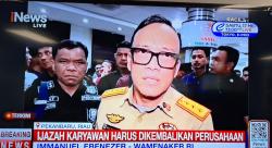 BREAKING NEWS Wamenaker Sidak Perusahaan Penahan Ijazah Karyawan di Pekanbaru