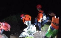 Nekat Tektok Gunung Sindoro, Pendaki Cedera dan Alami Hipotermia