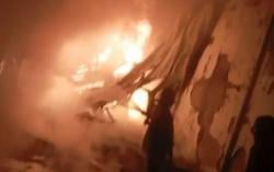 Gudang Kasur Busa di Jombang Terbakar Hebat, Kerugian Capai Rp500 Juta