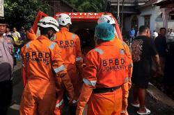 Pria Paruh Baya Ditemukan Membusuk di Rumahnya di Jombang, Polisi Pastikan Tak Ada Tanda Kekerasan