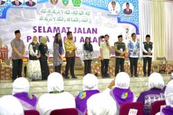 Gibran Sapa Jemaah Haji Medan: Prioritaskan Lansia, Usulkan 'Fast Track' ke Arab Saudi