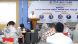 FORKOM LPPM Jateng Bersama UMS Tingkatkan Kualitas Proposal Riset Perguruan Tinggi